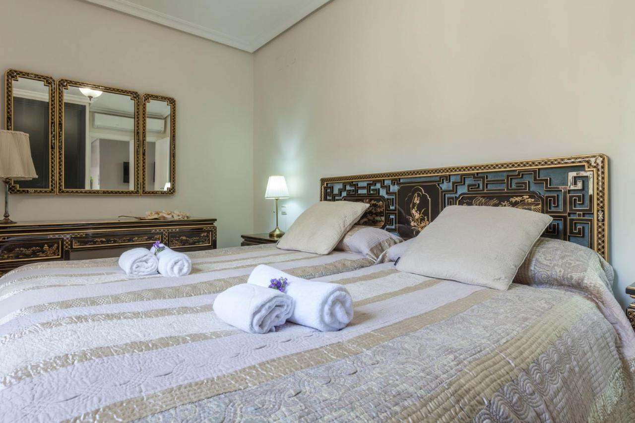 Apartamento Calle Sierpes セビリア エクステリア 写真