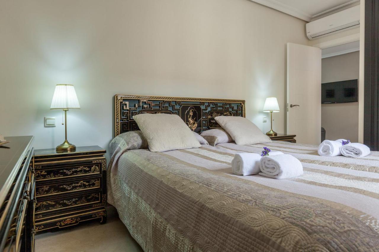 Apartamento Calle Sierpes セビリア エクステリア 写真