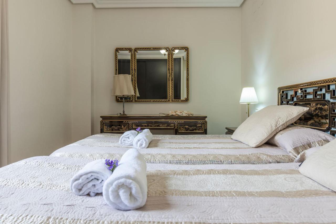 Apartamento Calle Sierpes セビリア エクステリア 写真