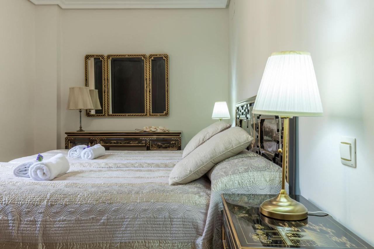 Apartamento Calle Sierpes セビリア エクステリア 写真